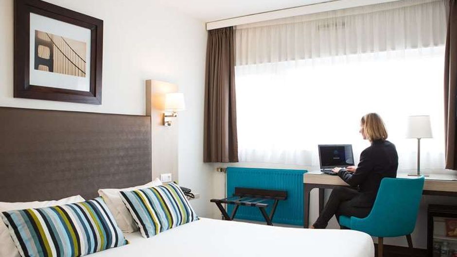 Hotel Lille Europe Room