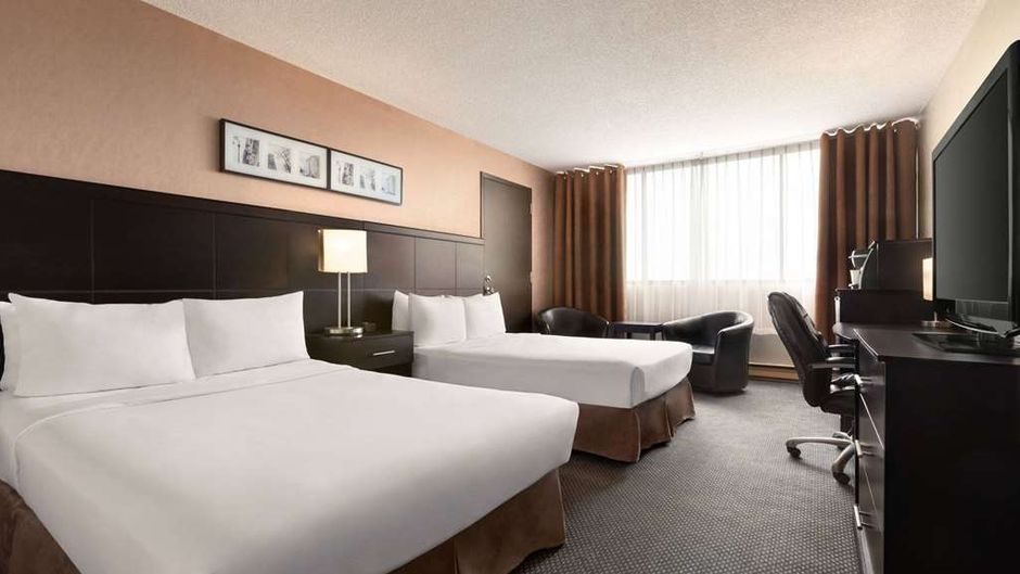 Travelodge Hotel & Convention Ctr Room