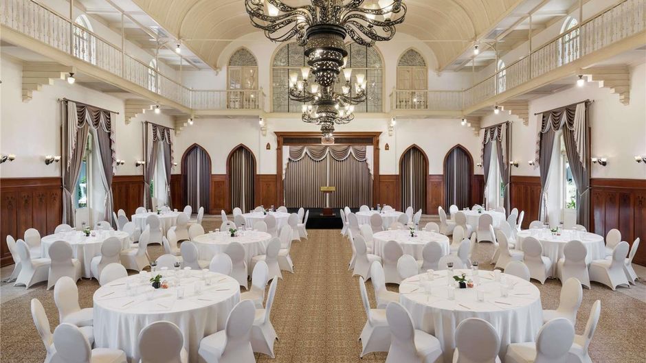 Hotel Majapahit Meeting