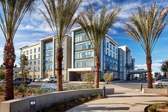 Homewood Suites Long Beach Airport