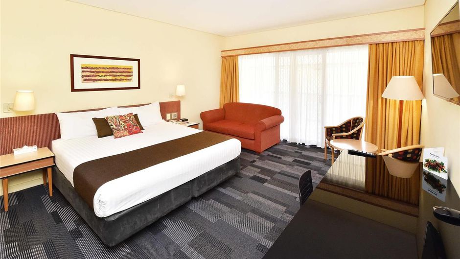 Mercure Alice Springs Resort Room