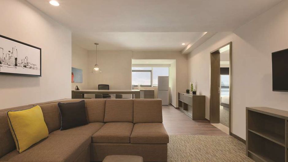 Hyatt House Shenzhen Airport Suite