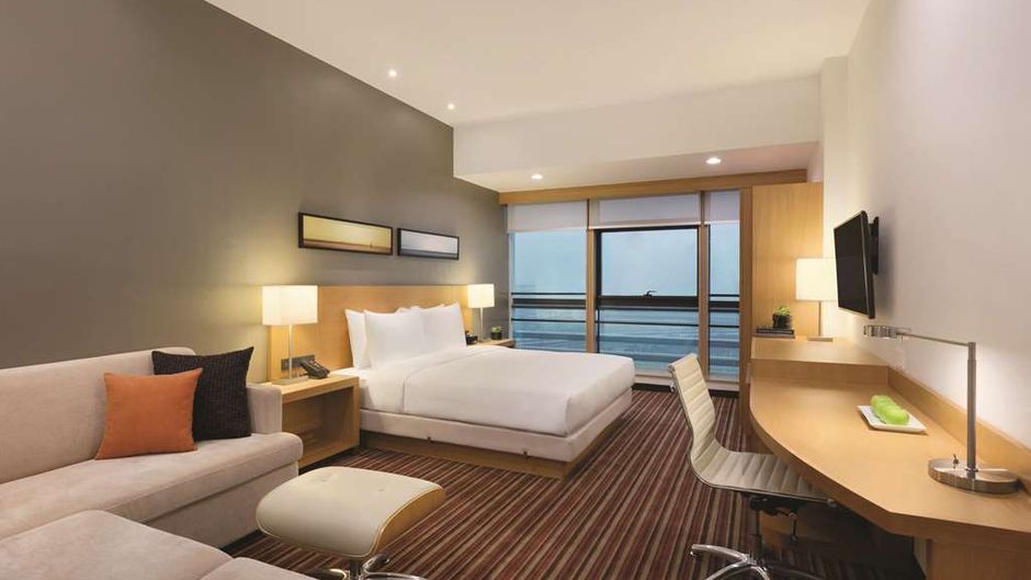 Hyatt Place Shenzhen Airport Room