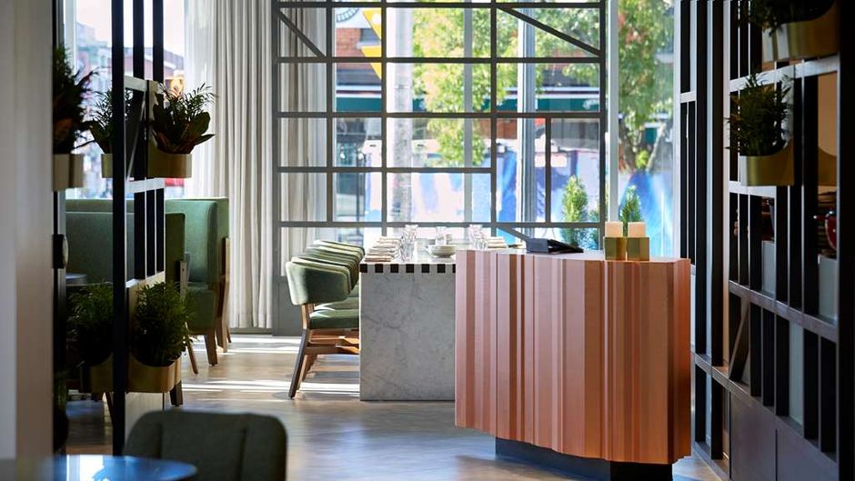 ANdAZ Ottawa Byward Market Restaurant