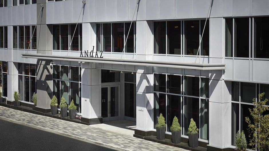 ANdAZ Ottawa Byward Market Exterior