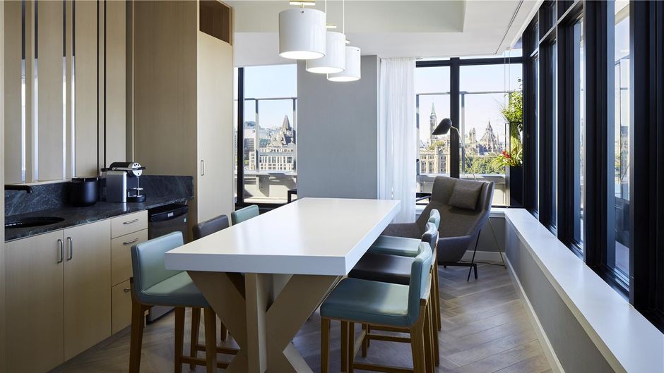 ANdAZ Ottawa Byward Market Suite