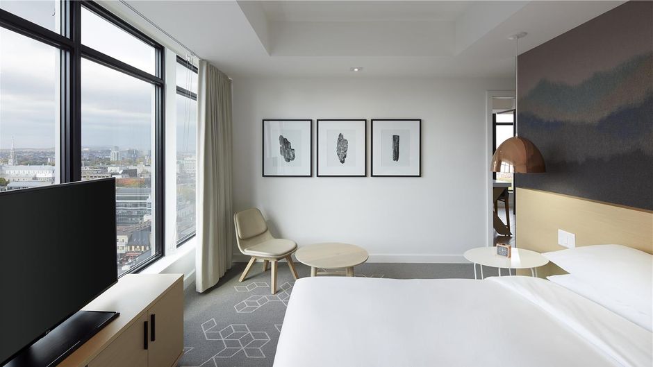 ANdAZ Ottawa Byward Market Room