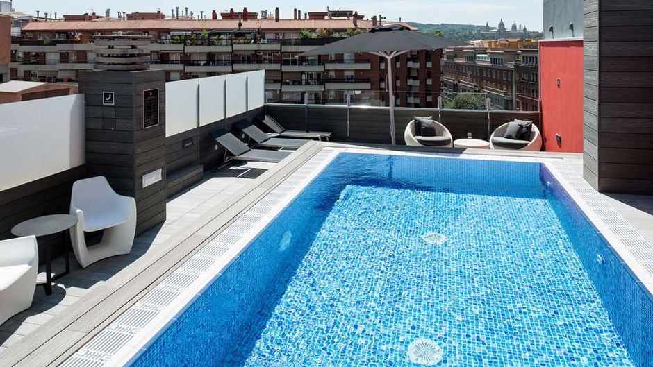 Catalonia Roma Pool
