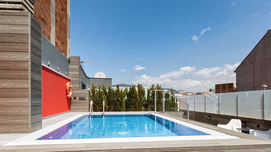 Catalonia Roma Pool