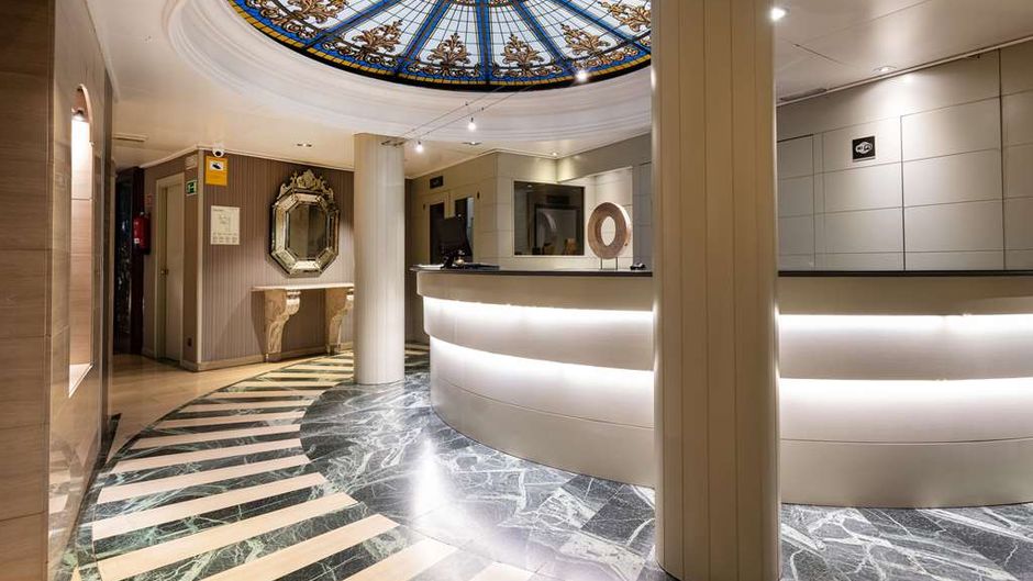 Catalonia Roma Lobby