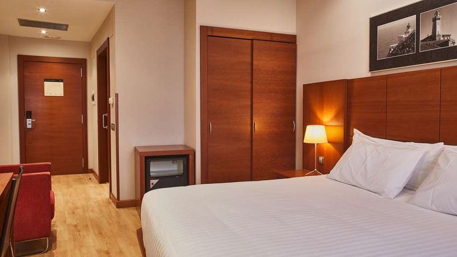 Silken Ciudad Gijon Room