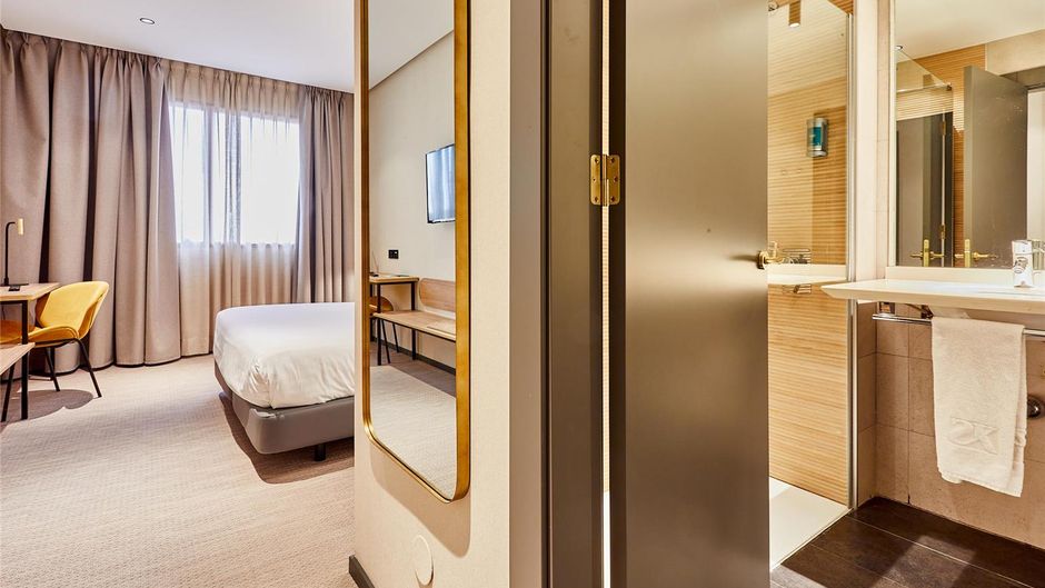 Silken Ciudad Gijon Room