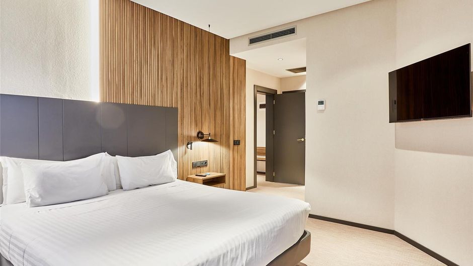 Silken Ciudad Gijon Suite