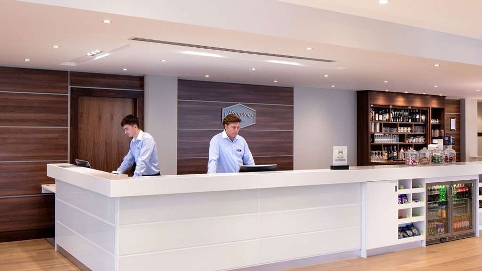 Hampton by Hilton Dundee City Centre Lobby