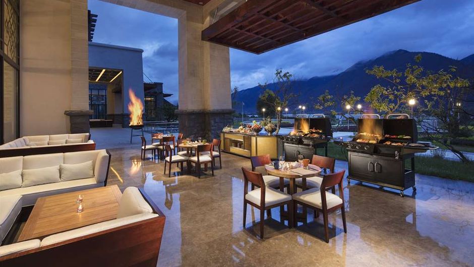 Hilton Linzhi Resort Restaurant