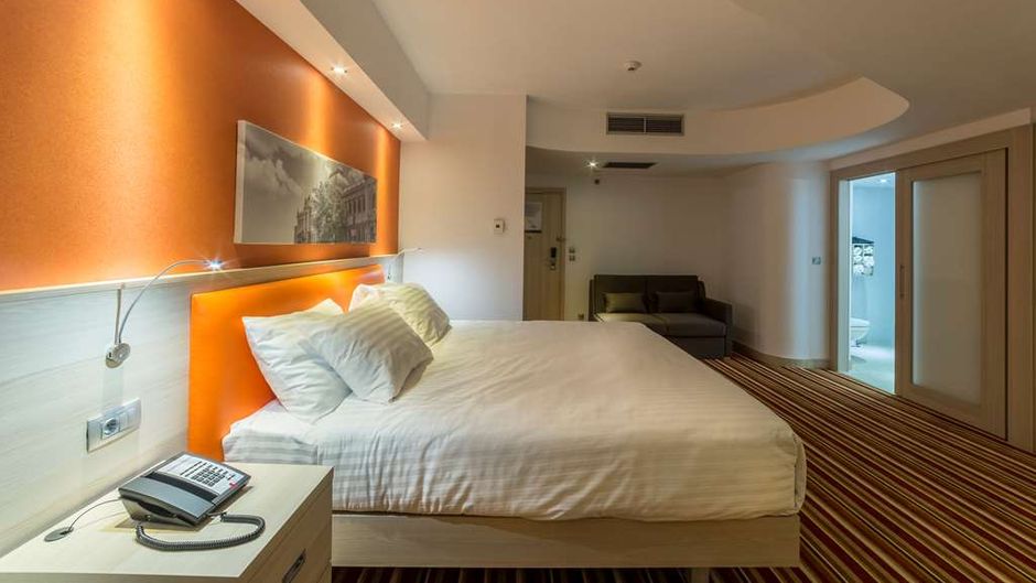 Hampton by Hilton Iasi Room