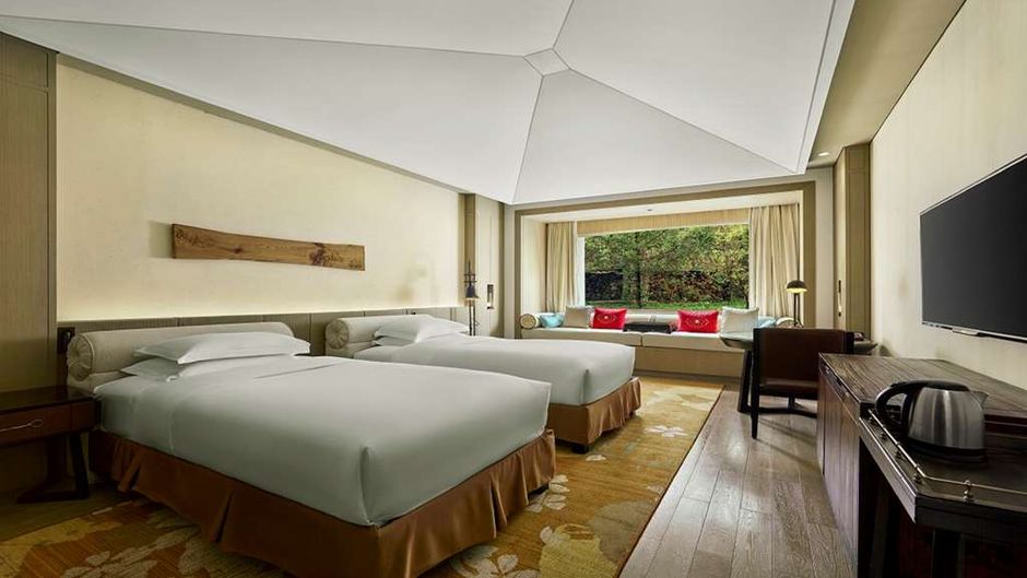 Hilton Jiuzhaigou Resort Room