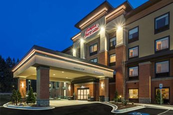 Hampton Inn & Suites Seattle Woodinville
