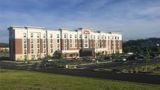 Hampton Inn & Suites Stewart Arpt