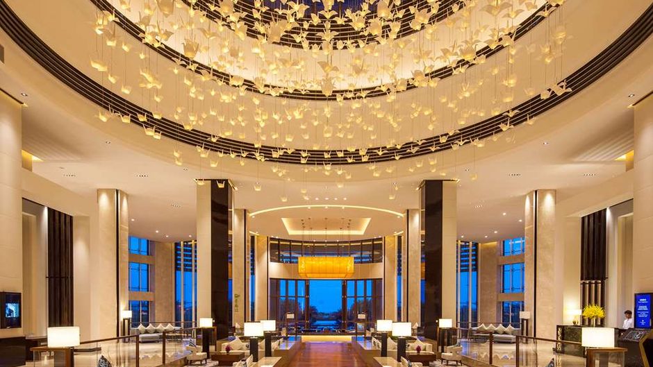 Thousand Cranes Sanya Yazhou Bay Intl Exchg Lobby
