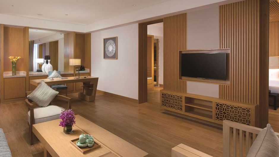 Thousand Cranes Sanya Yazhou Bay Intl Exchg Room