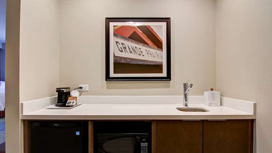 Hampton Inn & Suites Grande Prairie Other