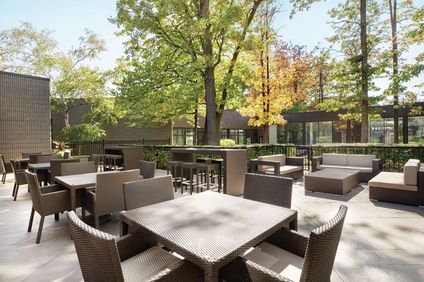 DoubleTree by Hilton Toronto Arpt West