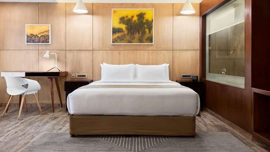 Howard Johnson by Wyndham Kolkata Suite