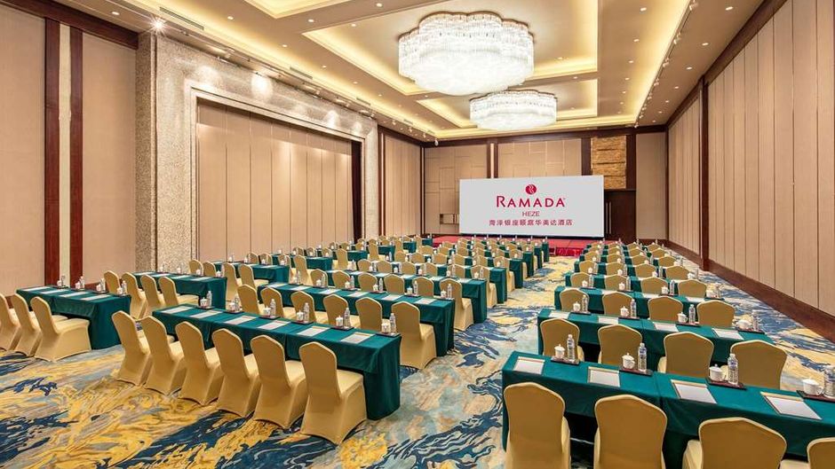 Ramada by Wyndham Heze Meeting