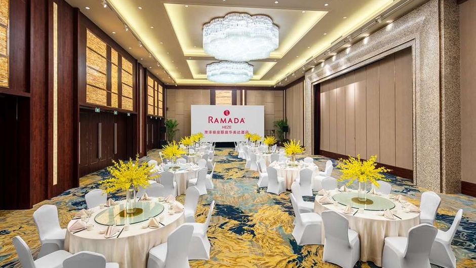 Ramada by Wyndham Heze Ballroom
