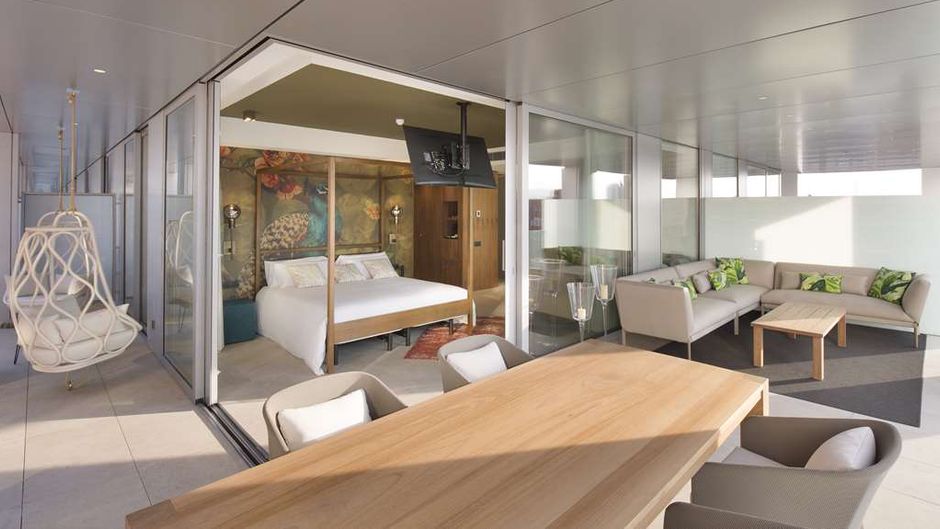 Hotel SB Glow Suite