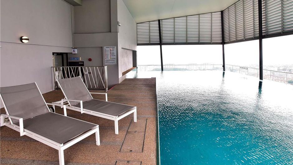 Mercure Selangor Selayang Pool
