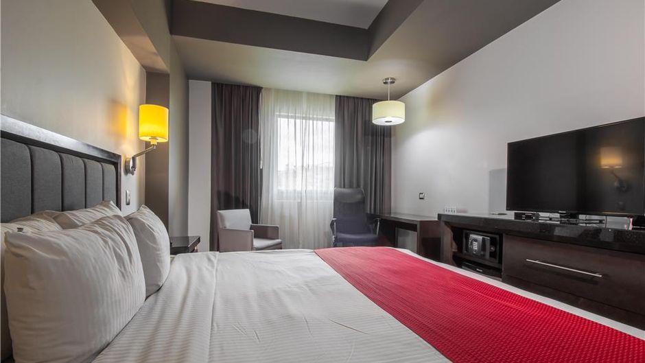 Best Western Plus Santa Cecilia Pachuca Room