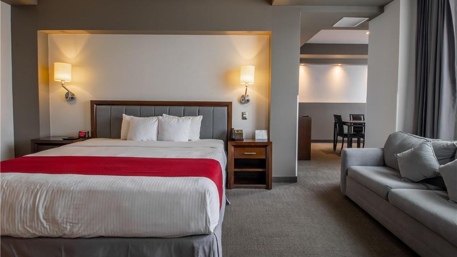 Best Western Plus Santa Cecilia Pachuca Suite