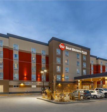 Best Western Plus Hinton Inn & Suites