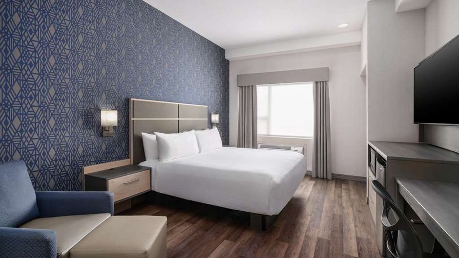 Best Western Plus Prince George Room