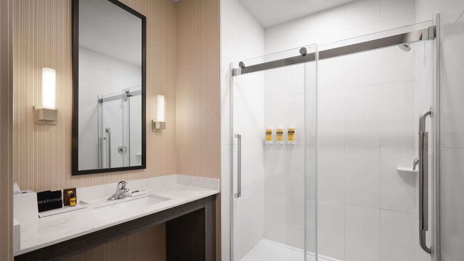Best Western Plus Prince George Room