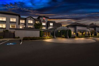 Best Western Plus Pitt Meadows Inn & Sts