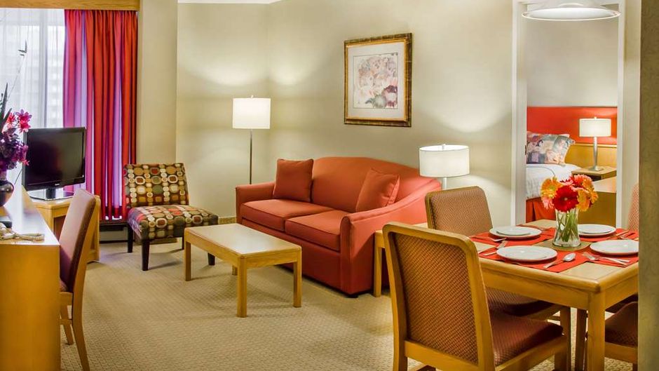 Cartier Place Suite Hotel Suite