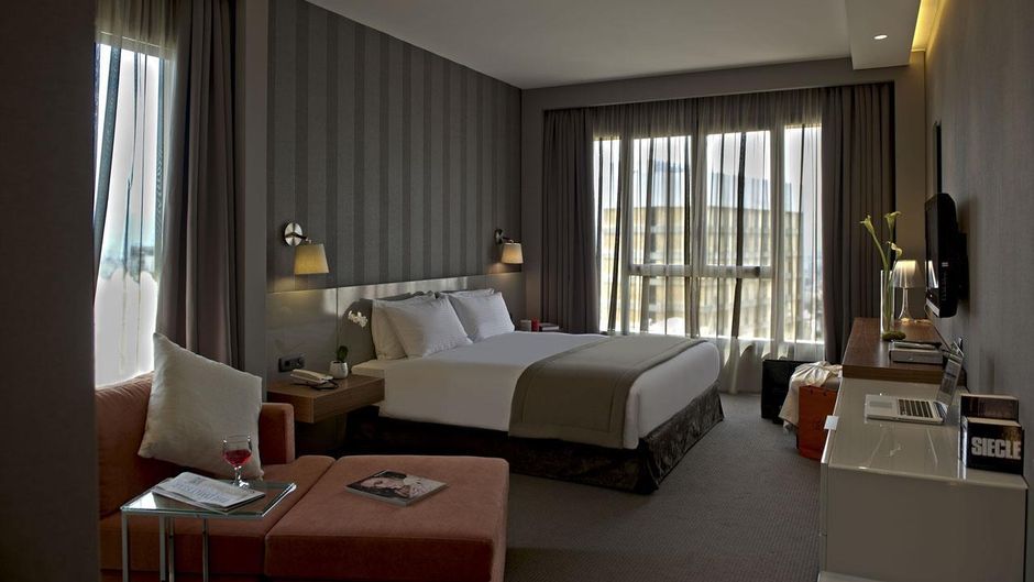 ParkTower Suites Suite
