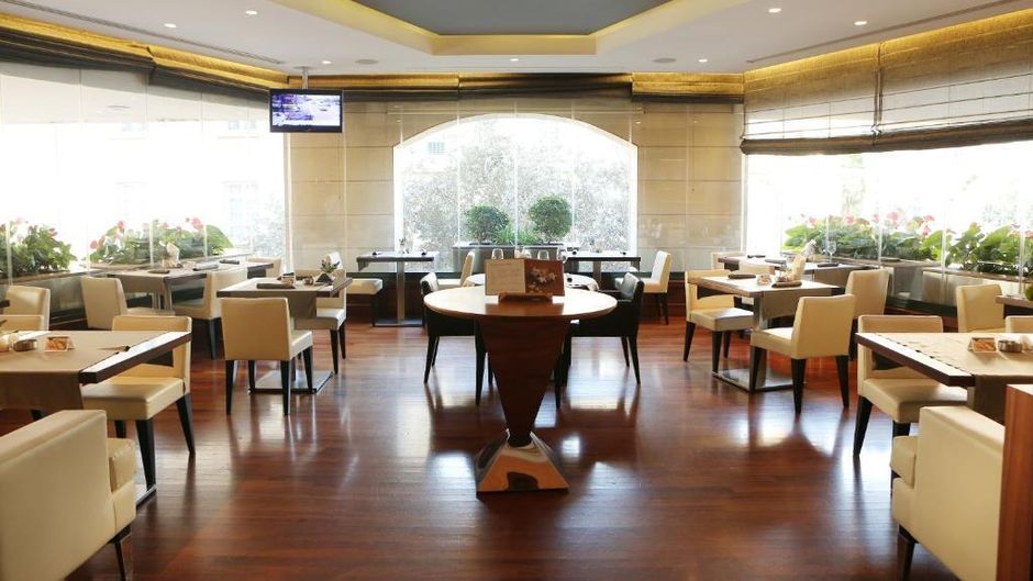 ParkTower Suites Restaurant