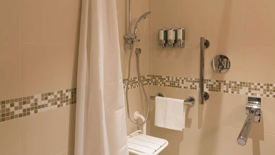 Hampton by Hilton Rome East Room