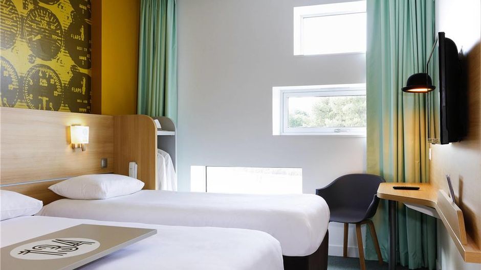 Hotel Ibis Styles Le Mans Sud Mulsanne Room