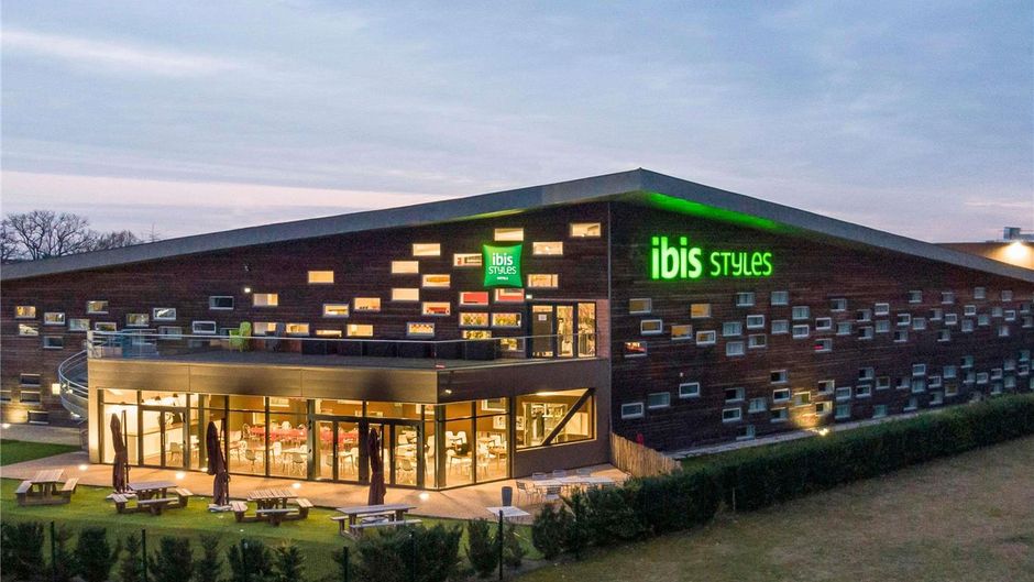 Hotel Ibis Styles Le Mans Sud Mulsanne Exterior
