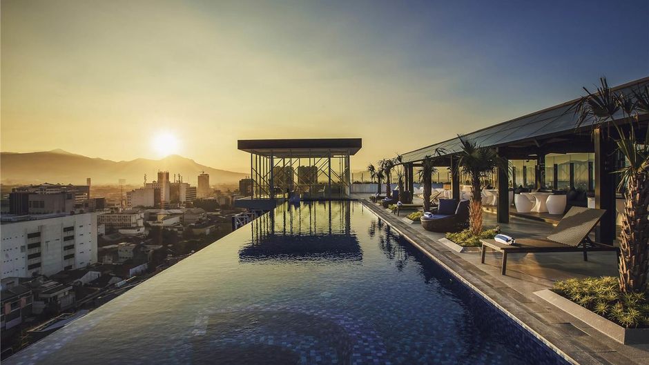 Mercure Bandung City Centre Pool