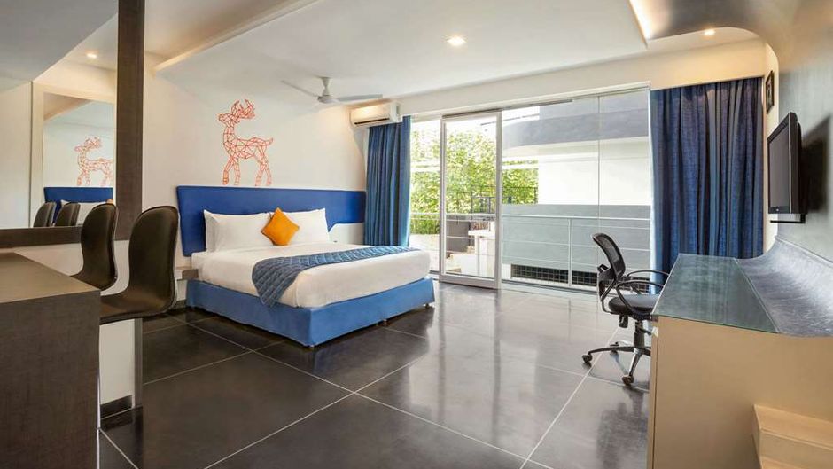 Days Suites Bengaluru Whitefield Room