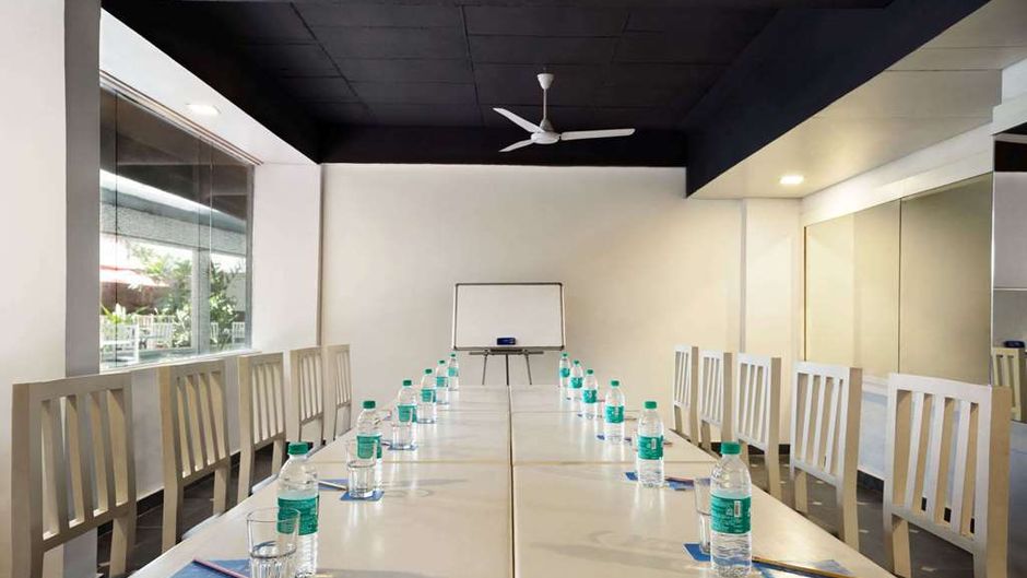 Days Suites Bengaluru Whitefield Meeting