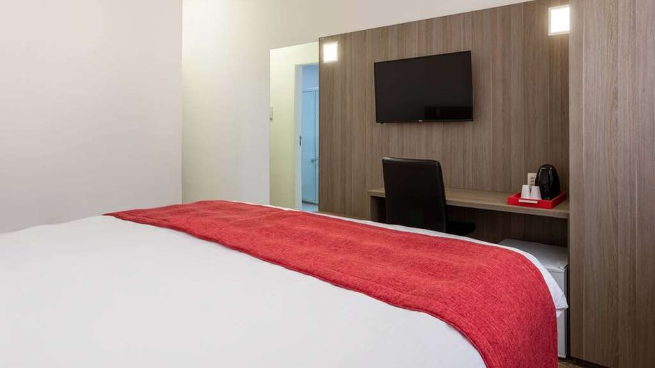 Ramada Encore By Wyndham Osasco Room