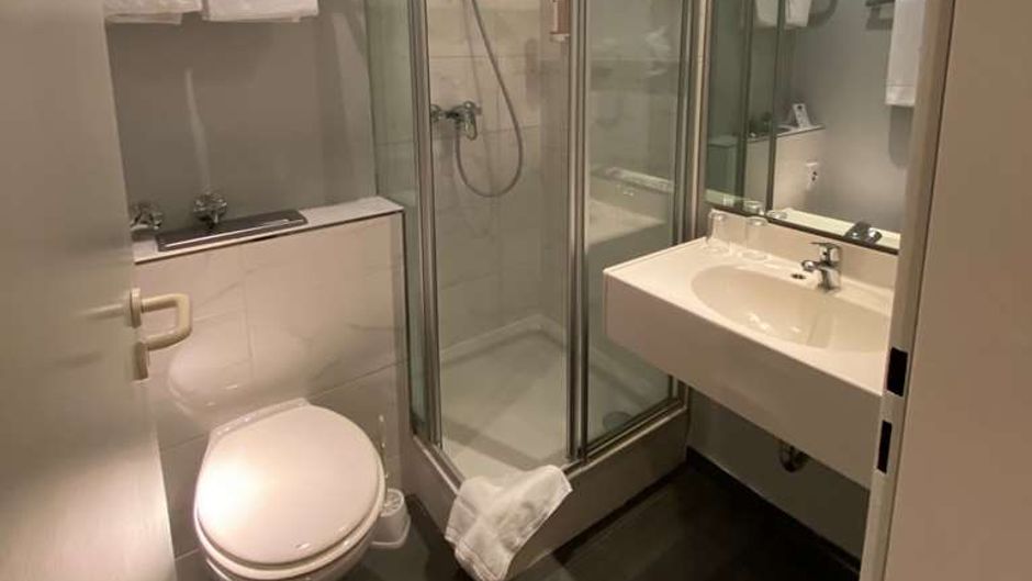 Park Hotel Hamburg Arena Room