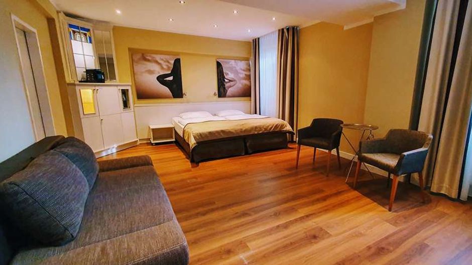 Park Hotel Hamburg Arena Room